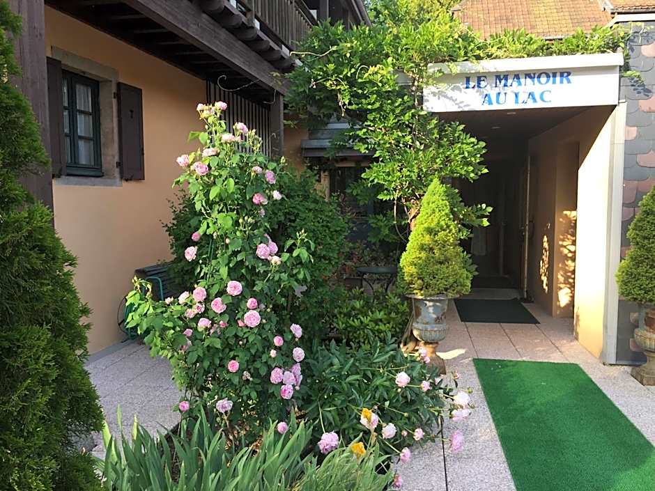 Le Manoir Au Lac