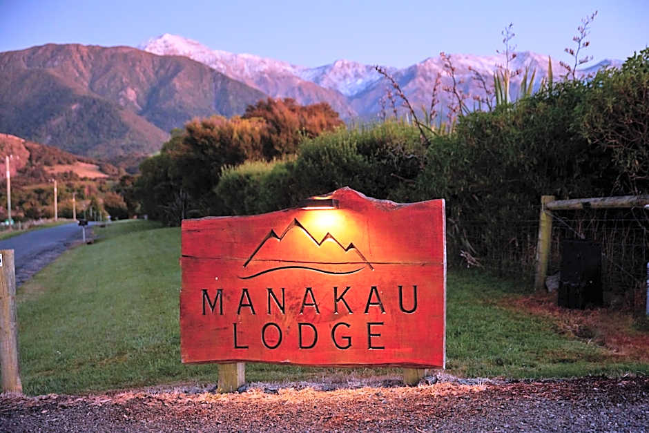 Manakau Lodge