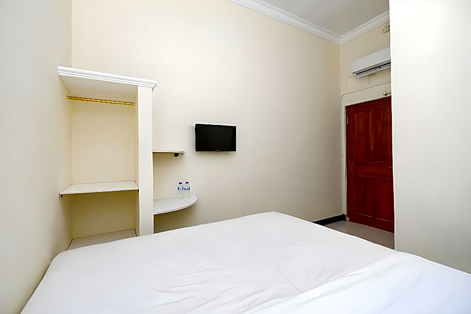 Capital O 2258 Santana Syariah Guest House