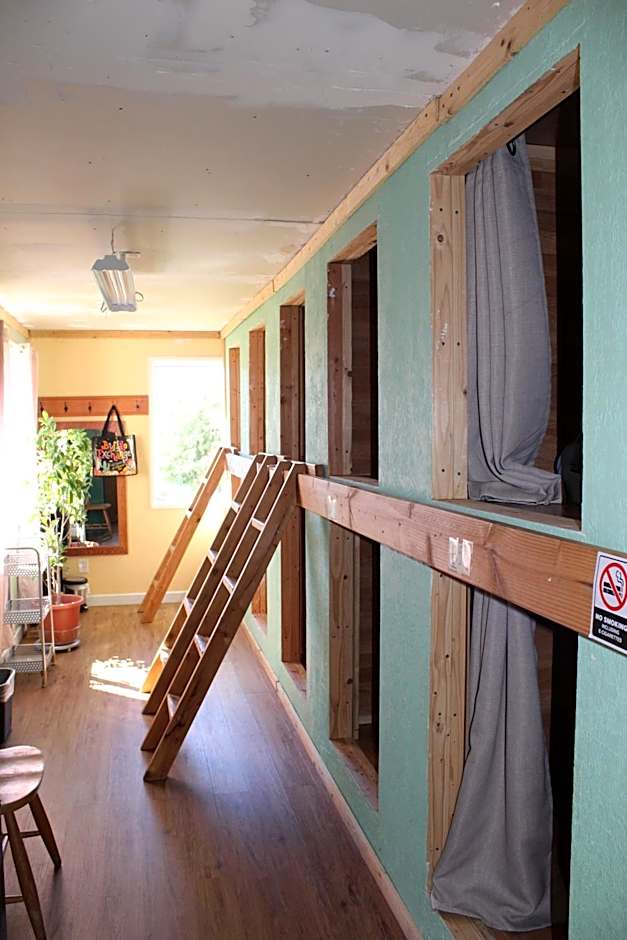 Seaside International Hostel