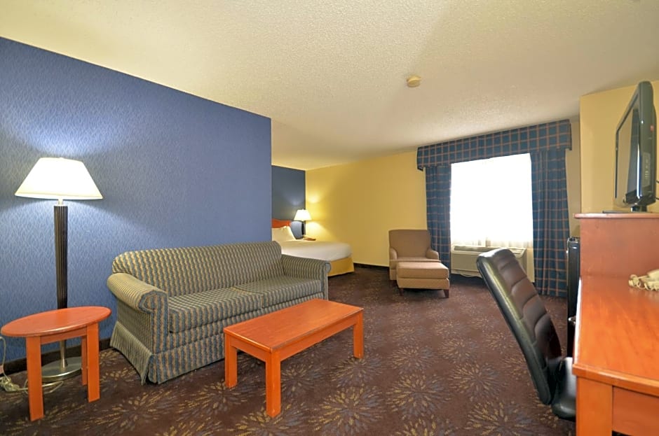 Ramada by Wyndham Santa Fe