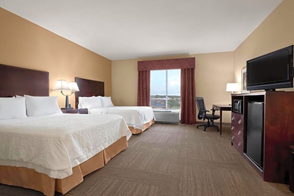 Hampton Inn & Suites Brunswick