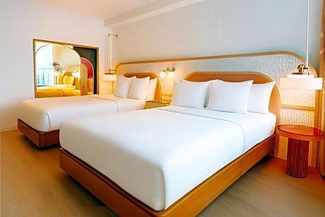 Queen Room with Two Queen Beds and Courtyard View