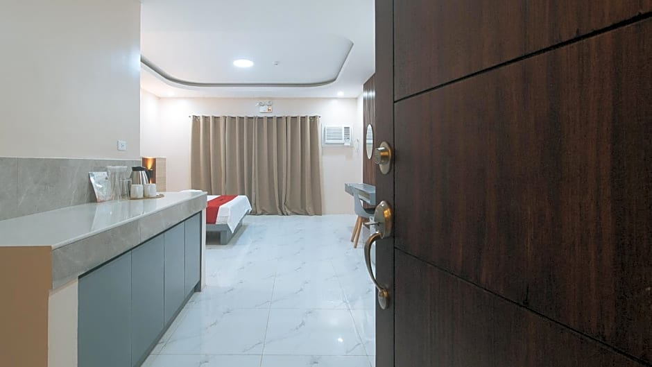 RedDoorz at Happy Stay Apartelle