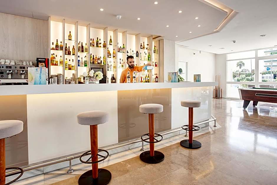 Grupotel Alcudia Suite