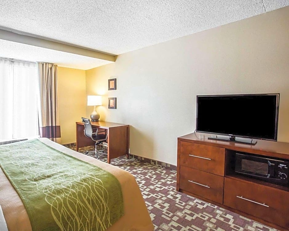 Comfort Inn & Suites Walterboro I-95