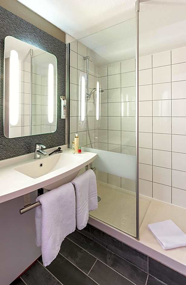 ibis Saint-Omer Centre