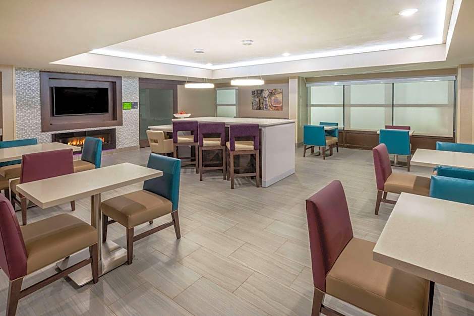 La Quinta Inn & Suites by Wyndham Jonesboro