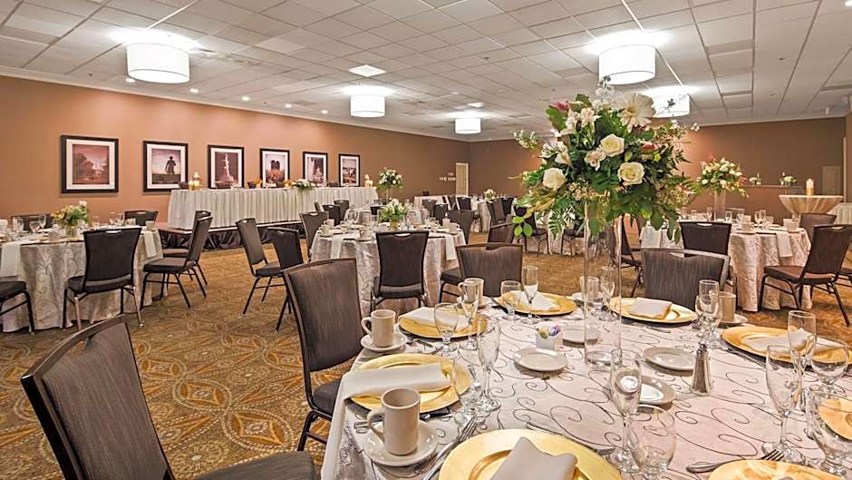 Best Western Premier The Central Hotel & Conference Center