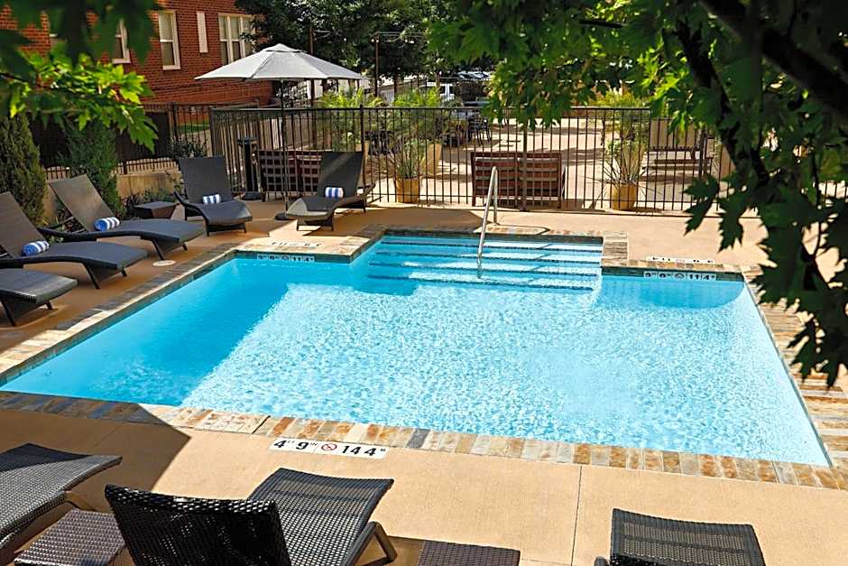 Ambassador Hotel Oklahoma City, Autograph Collection by Marriott