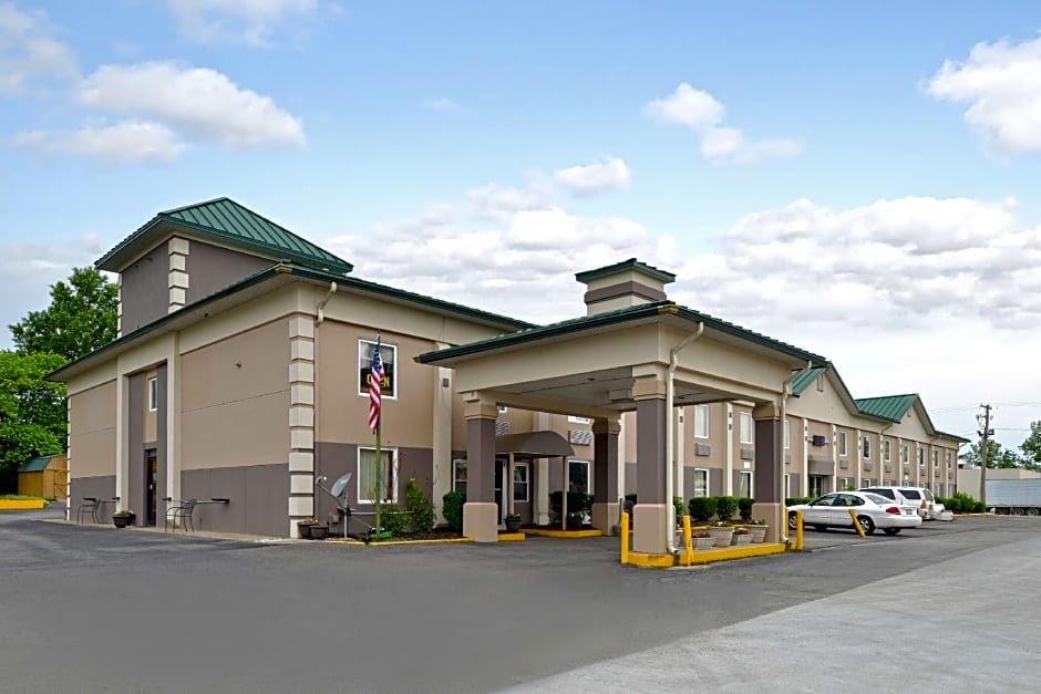 Country Garden & Suites-Benton