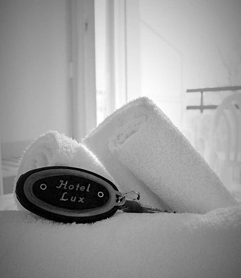 Hotel Lux