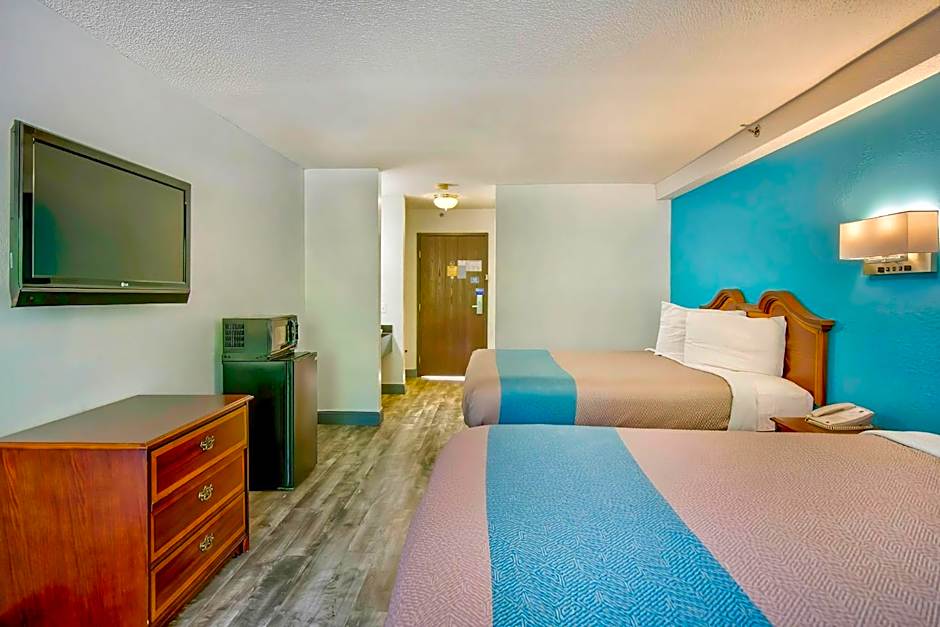 Motel 6-Grand Rivers, KY