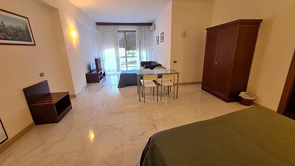 Parco Tirreno Residence