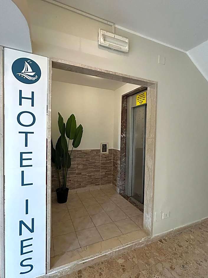 Hotel Ines