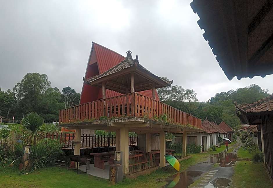 Astra Dana Hotel & Restaurant