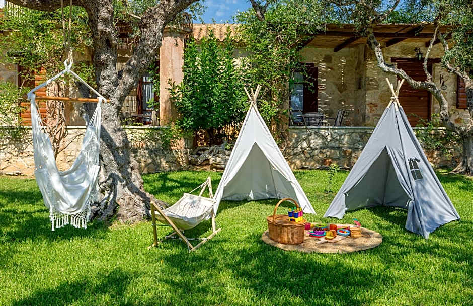 Paliokaliva Apartments and Villas