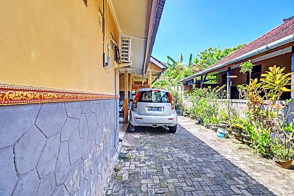 Hotel O Sekar Jagat Near Pantai Baluk Rening