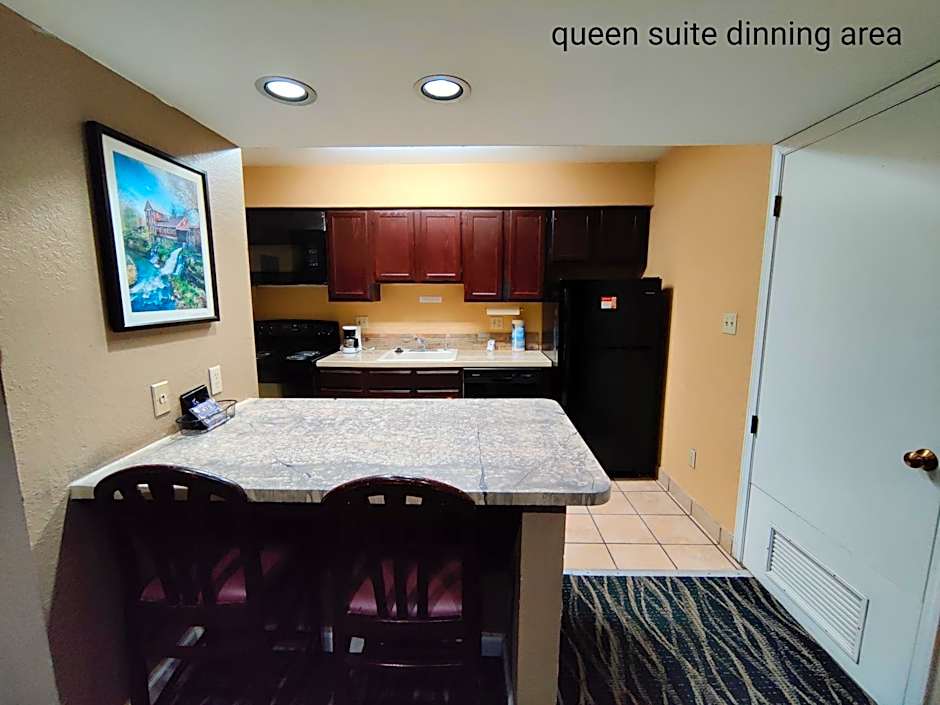 Hawthorn Suites by Wyndham Dayton North