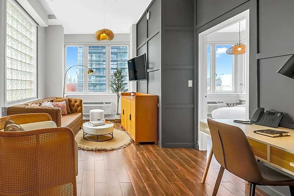 The Modernist Hotel
