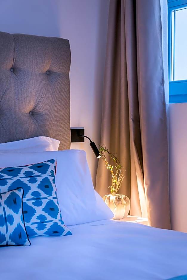 Shapes Luxury Suites