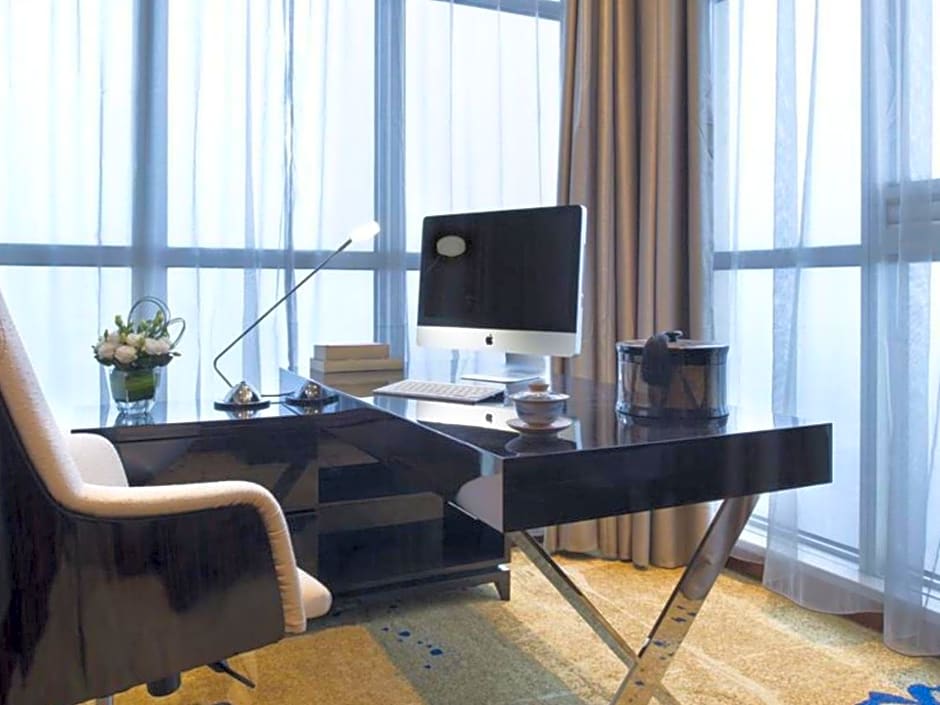 Wuhan Ramada Plaza Tian Lu Hotel