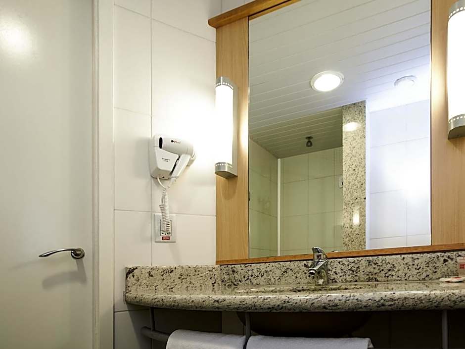 Ibis Cascavel