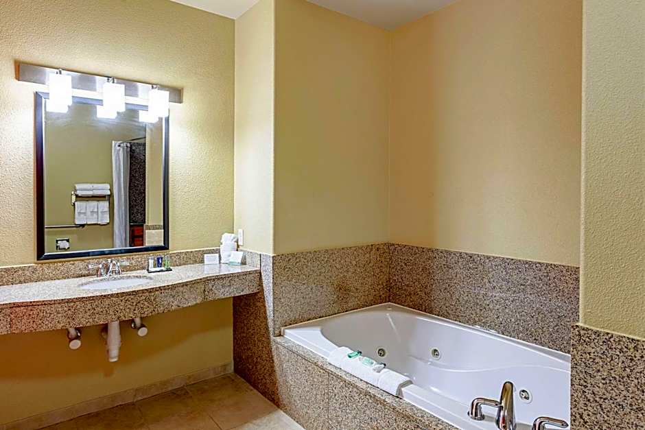 Sleep Inn & Suites Tyler