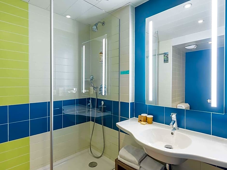 Mercure Paris Massy Gare TGV