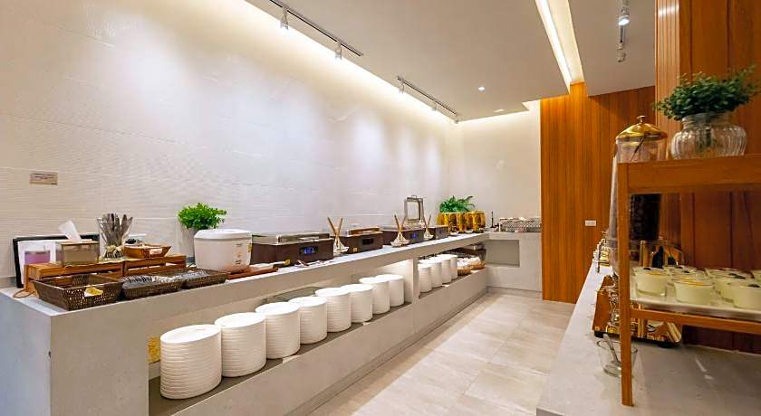 GOOD Nakhonsawan Hotel