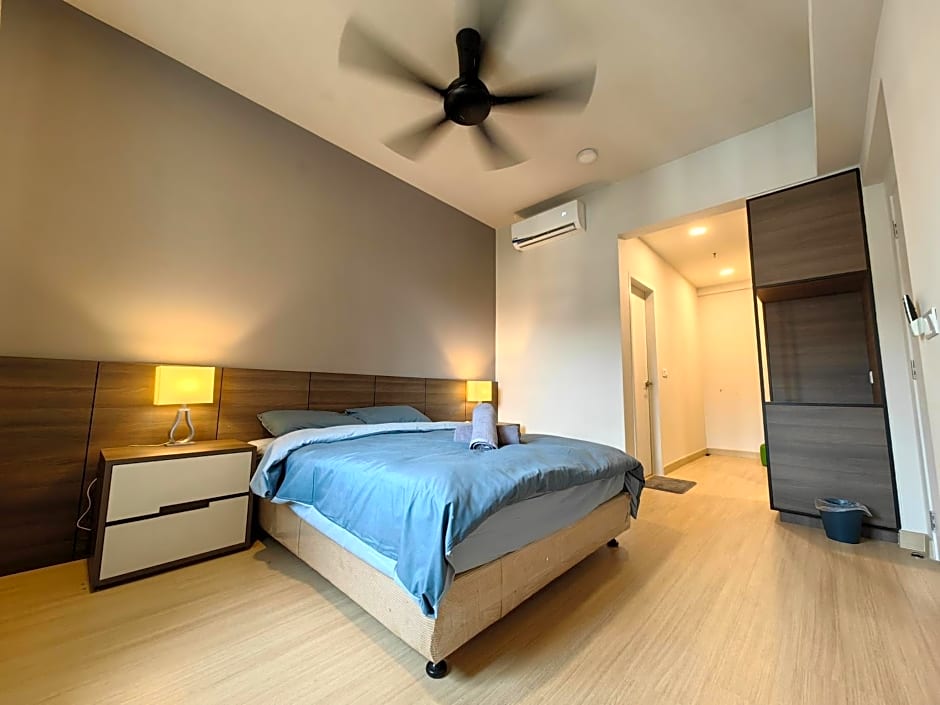 Windmill Upon Hills, Genting Highlands by Rverse Suite