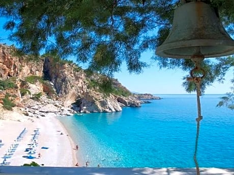 Kyra Panagia