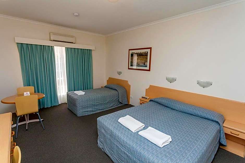 The Kidman Wayside Inn