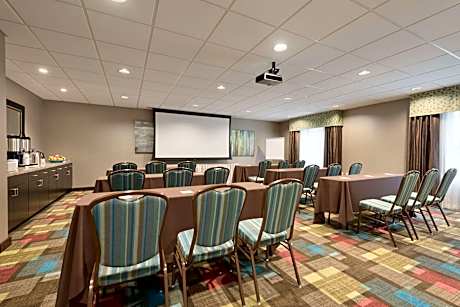 1 King W/Microwv/Fridge Nonsmoke