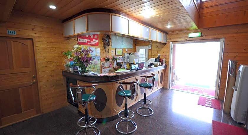 Sea of Clouds Vacation Villa I