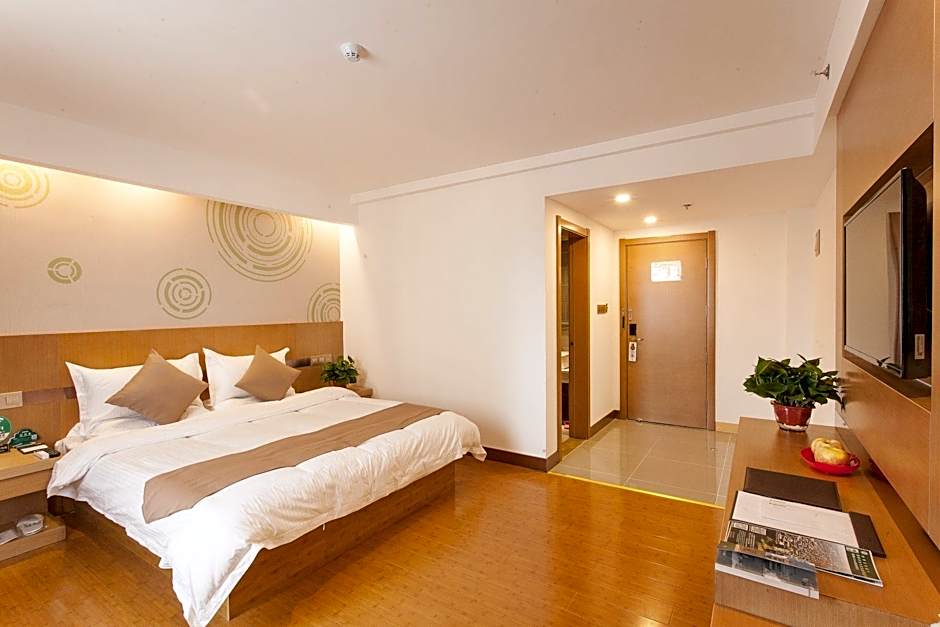 GreenTree Inn Jinzhong Pingyao City South Railway Station Express Hotel