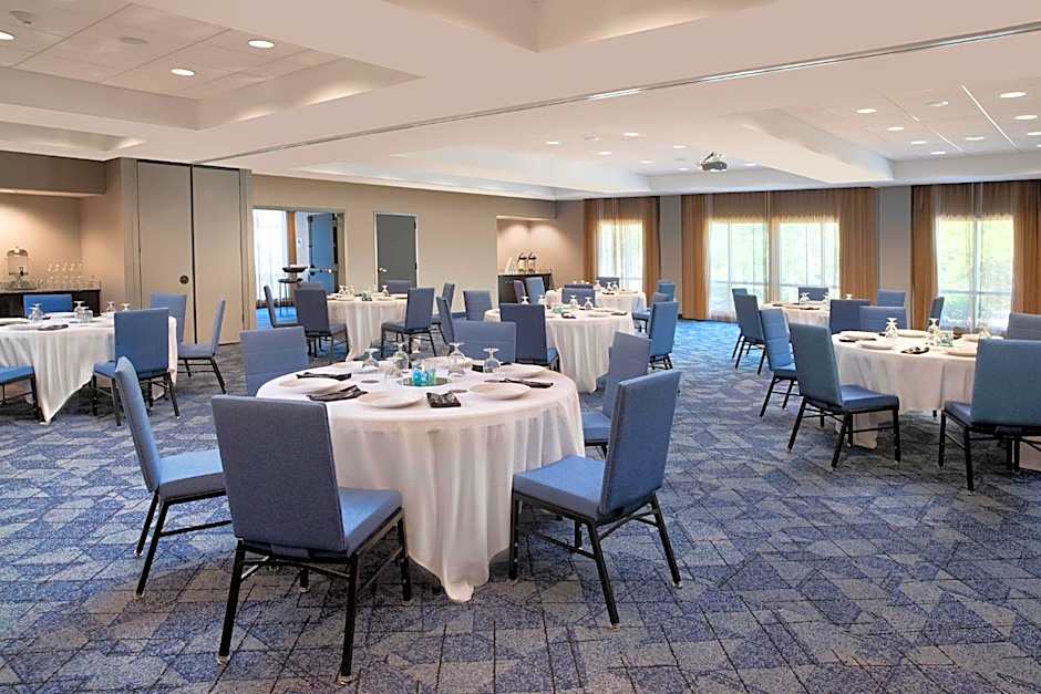 Courtyard by Marriott Hot Springs