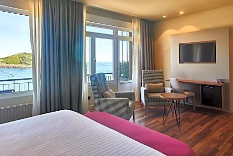 Deluxe Double Room with Sea View
