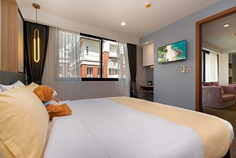 One Bedroom Deluxe No View