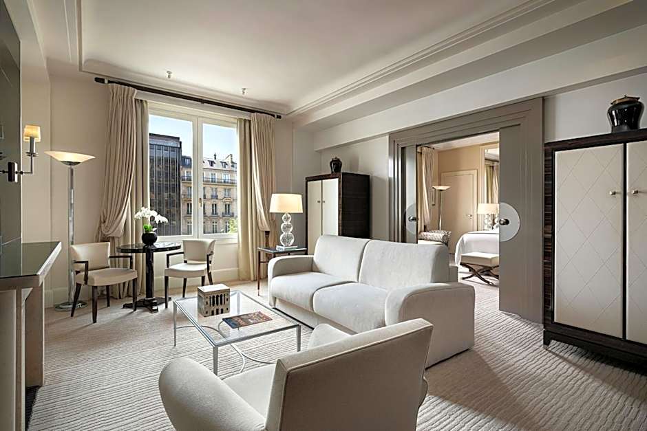 Prince de Galles, a Luxury Collection hotel, Paris