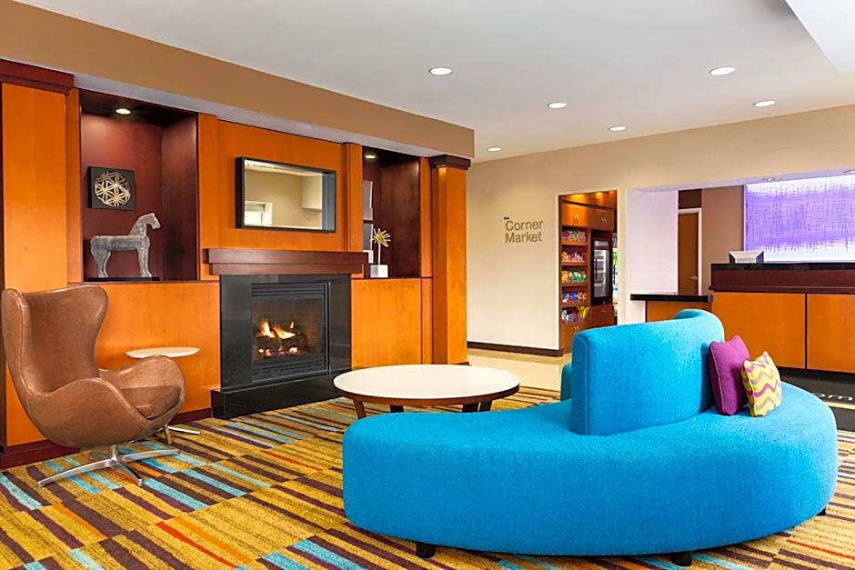 Fairfield Inn & Suites by Marriott Toledo Maumee