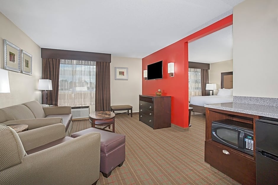 Holiday Inn Riverton-Convention Center