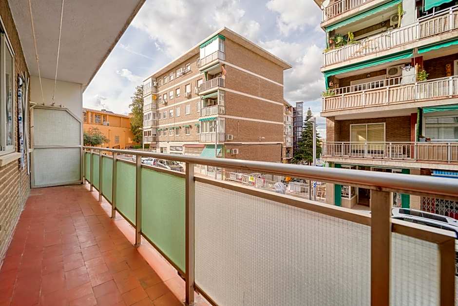 B CasaCafé Madrid Pozuelo 2 Baño Fuera de la habitacion o COMPARTIDO