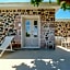 Oikies Small Elegant Houses
