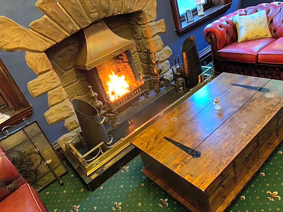 OYO Dunmar House Hotel