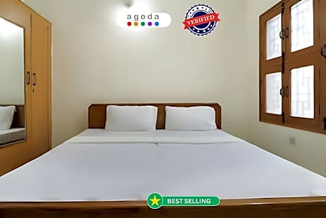 Goroomgo Bhameshwari Near Ganga River Haridwar