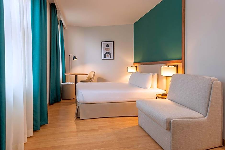Hotel Elche Centro Affiliated by Meliá
