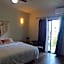 Hotel & Hostal 230