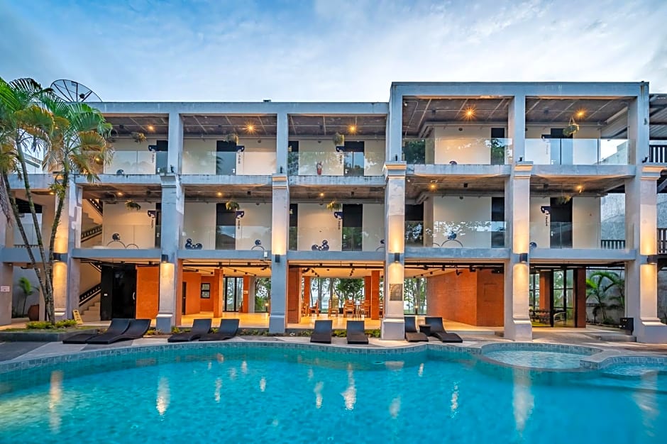 Kokotel Khao Lak Lighthouse