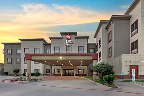 Best Western Plus Texoma Hotel & Suites